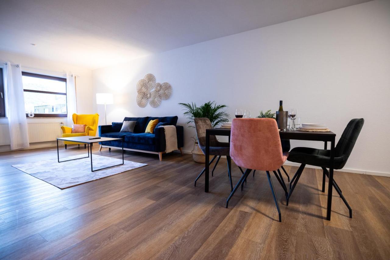 Design-Ferienwohnung In Bad Neuenahr: Platz Fuer 4, Kueche, Wifi, Netflix Экстерьер фото